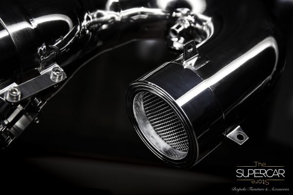 Red Bull RB7 Formula 1 Exhaust Speaker by The Supercar Store